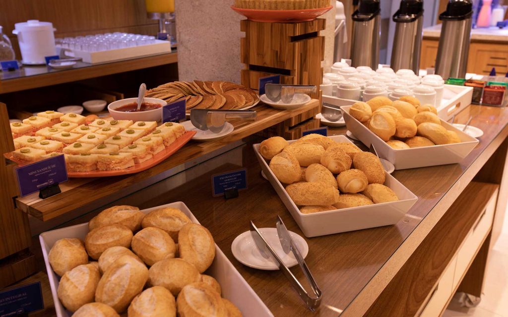 restaurante e café da manhã do hotel fusion hplus em brasilia