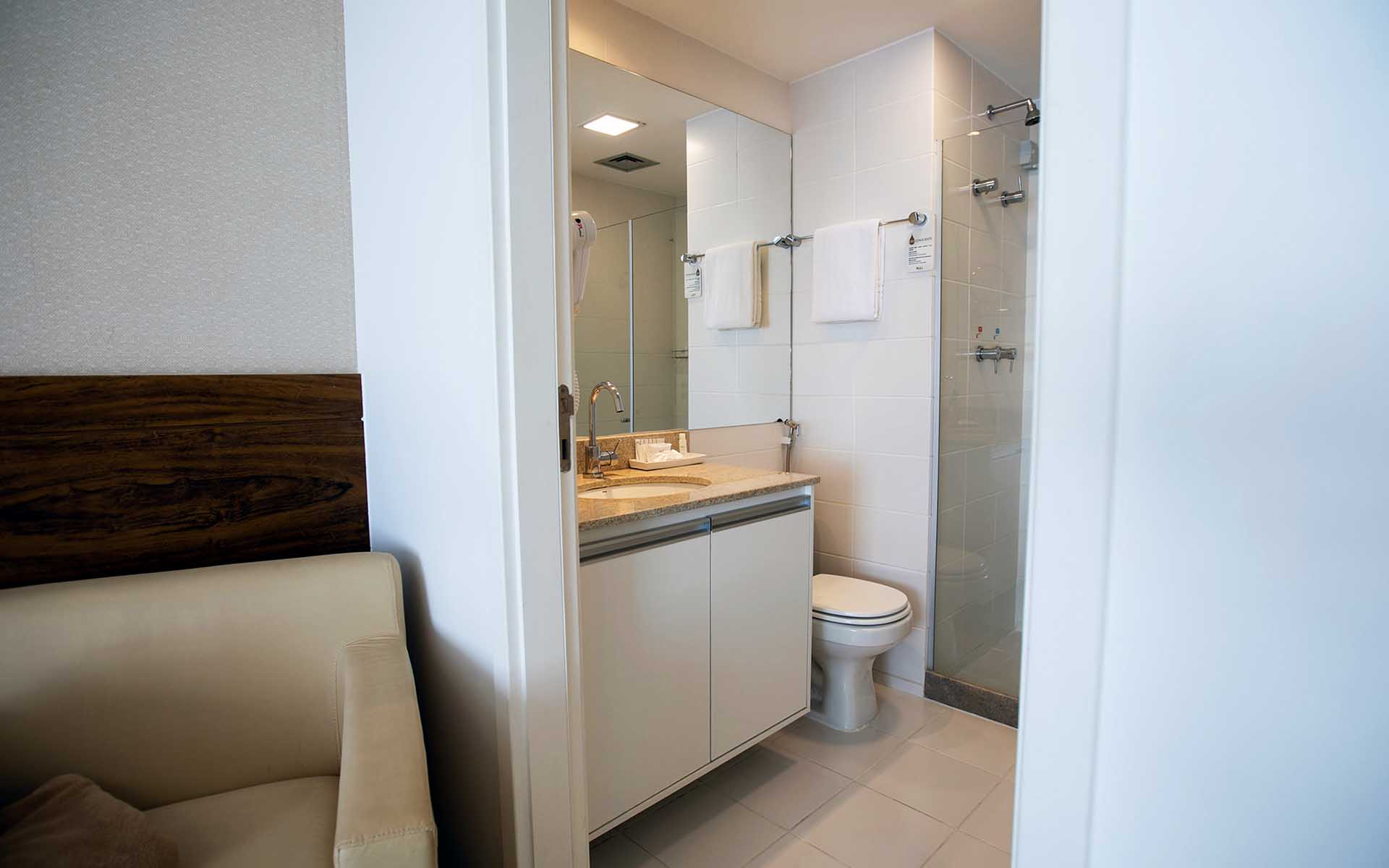 suite luxo view hotel vision hplus em brasilia