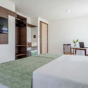 quarto luxo com vista para o mar do hotel joão pessoa hplus beach
